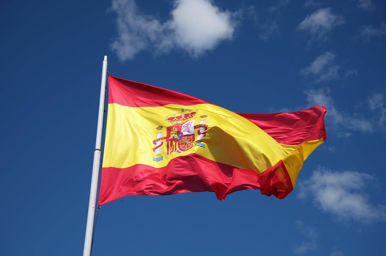 What Torremolinos Holiday Rental Owners Should Know About the 3/5 Community Vote